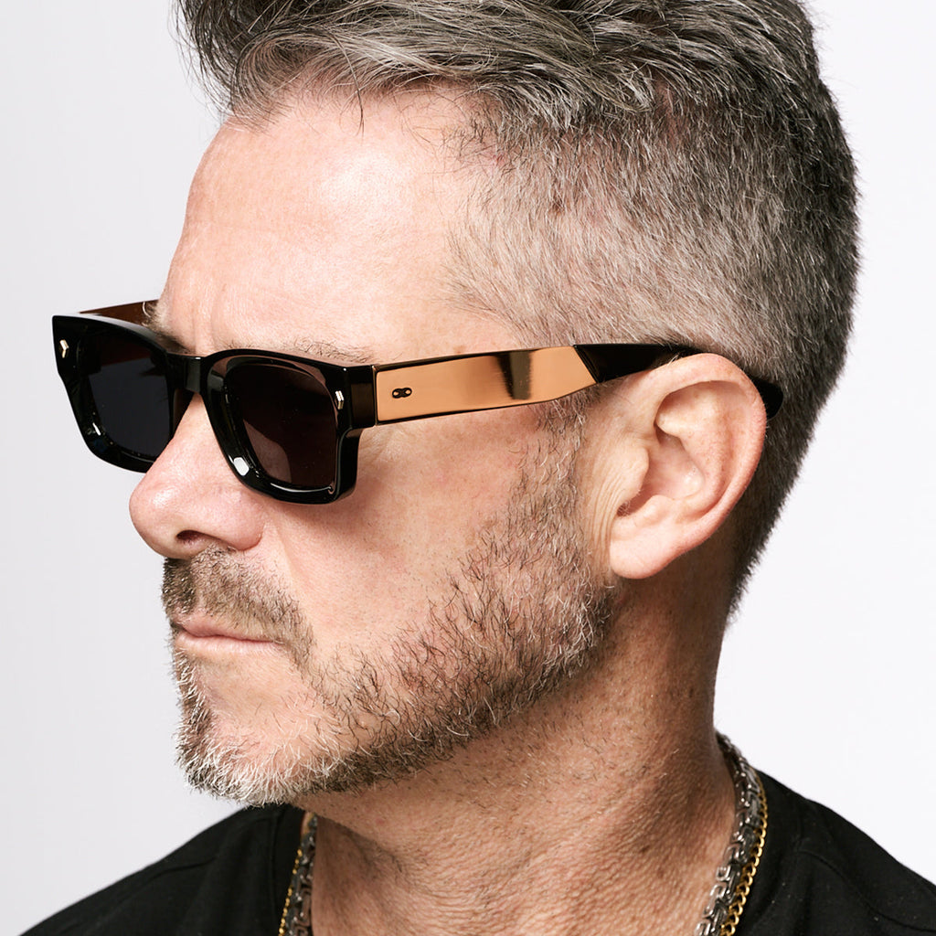 Admiration Metal Negro Lente Gris