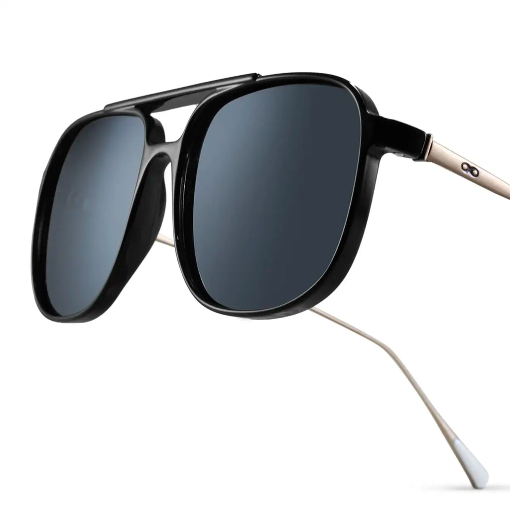 Caravan Negro Brillo Lente Gris Polarizado