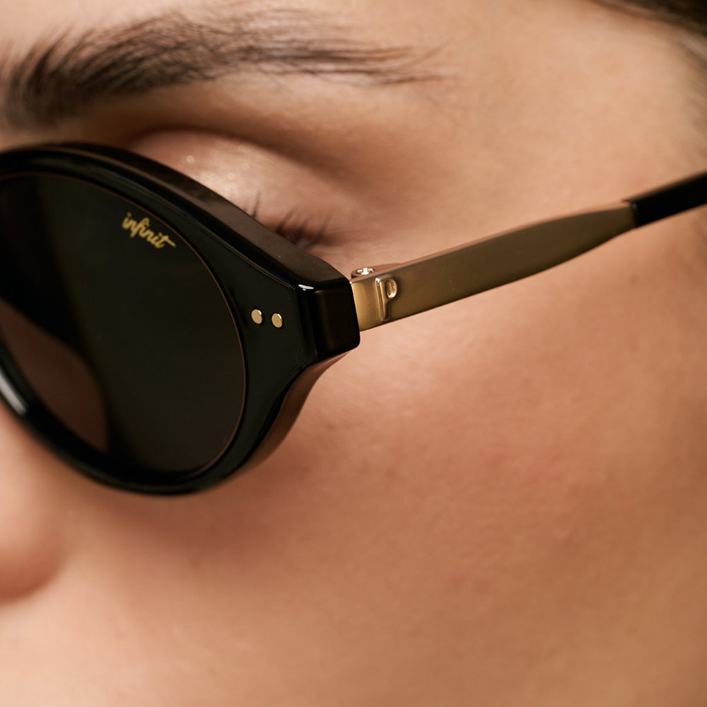 Neiva Negro Brillo Lente Verde By Pampita